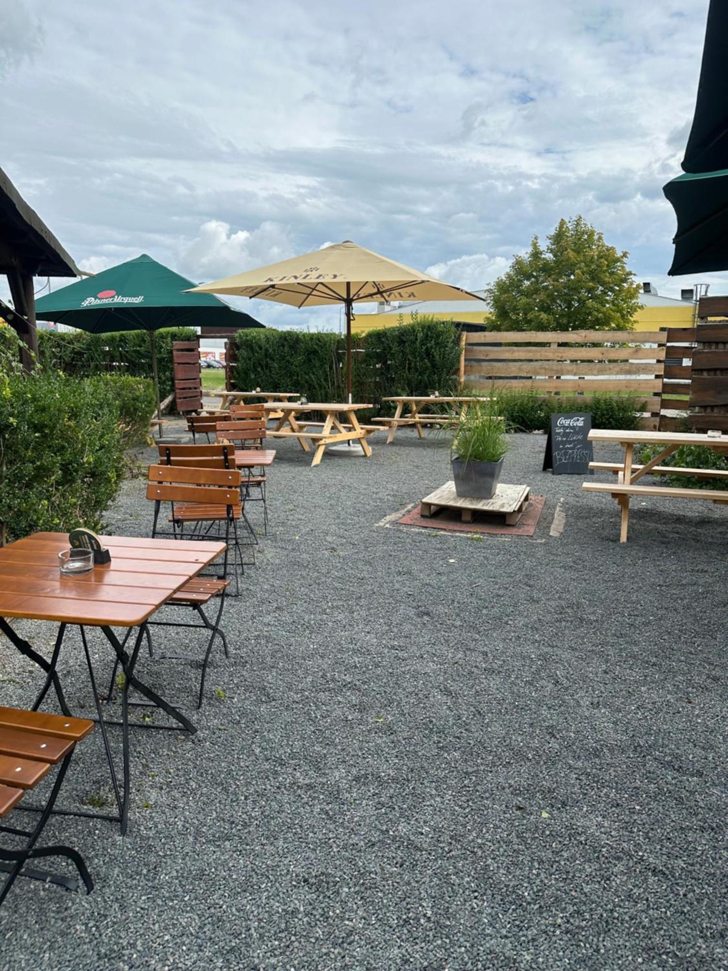 Penzion Ten Bed & Breakfast Pardubice Exterior photo